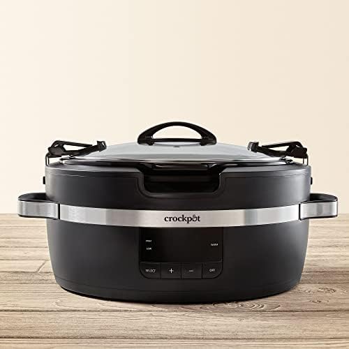 Triple-Insulated Crock-Pot Thermoshield 6 Quart Slow Cooker with Carry Handles S12S - Stainless Steel Slow Cooker with Locking Lid Detail